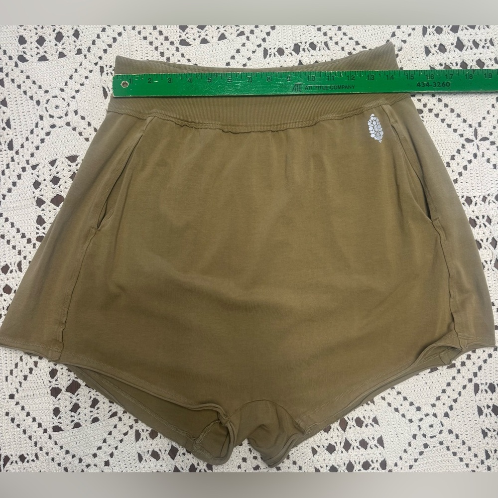 FP Movement by Free People Hot Shot Harem Shorts in Tobacco